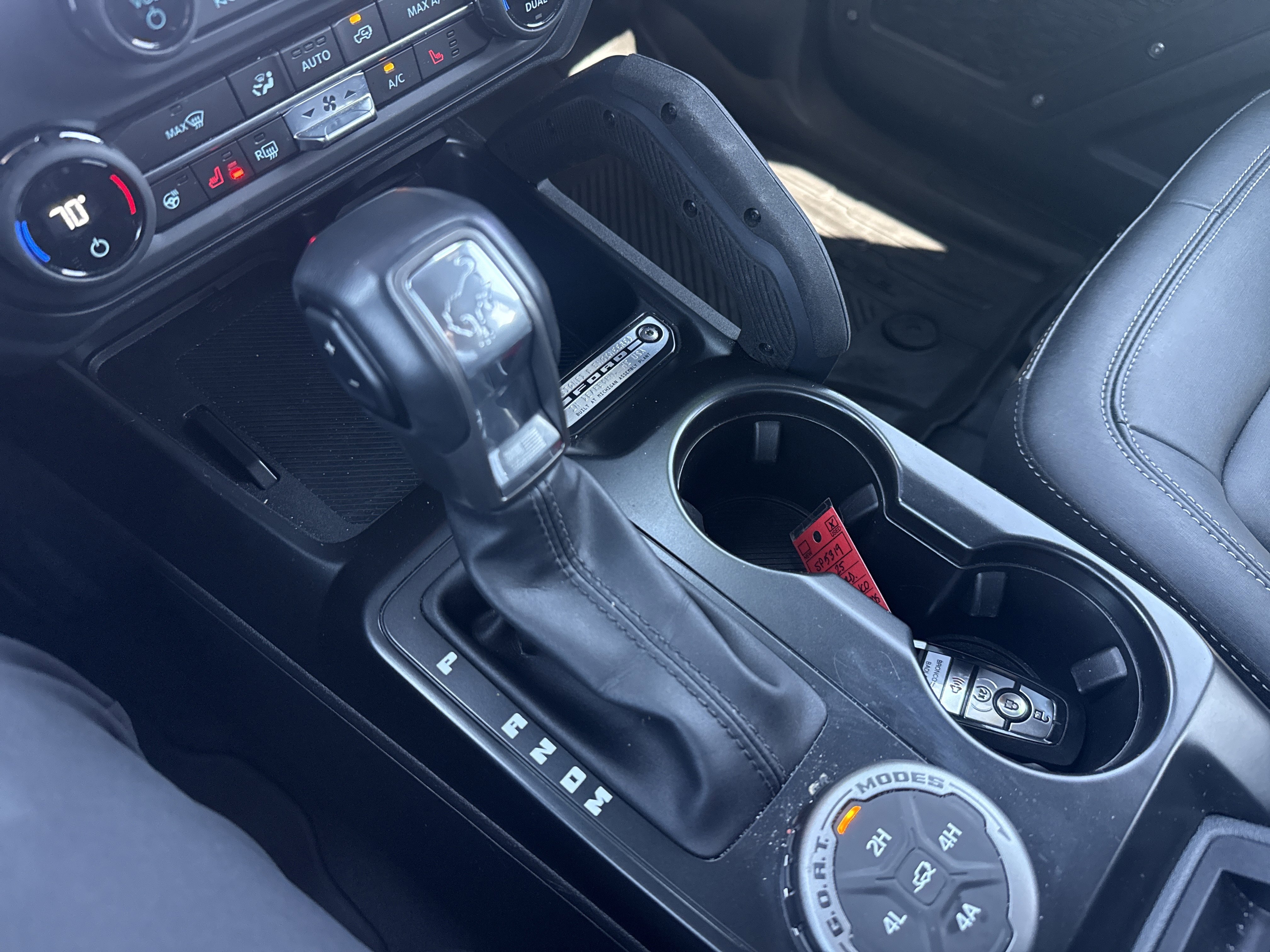 Used 2025 Ford Bronco Badlands AWD/4WD image 24
