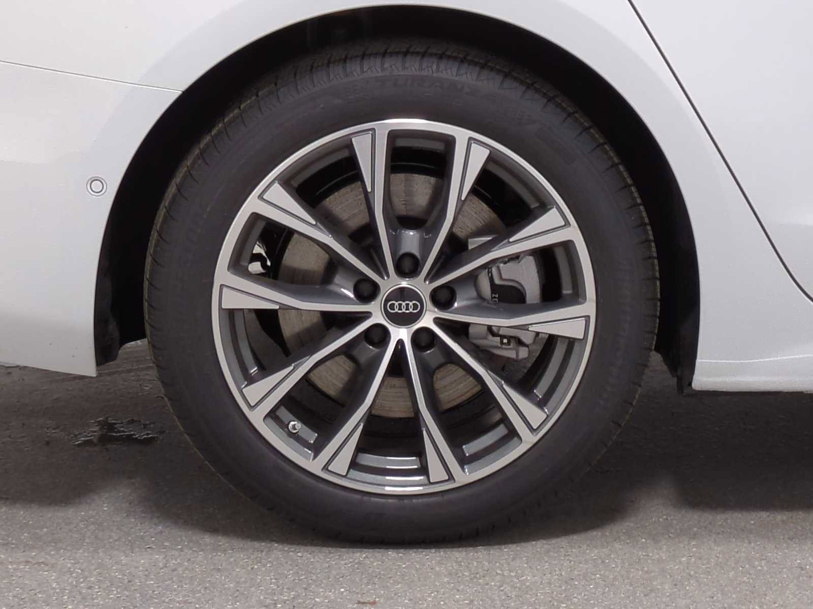 New 2026 Audi A6 Premium Plus image 36