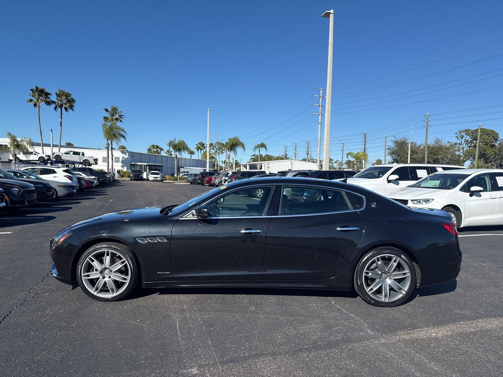 Used 2018 Maserati Quattroporte S GranLusso image 4