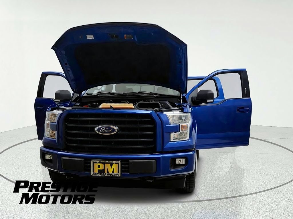 Used 2017 Ford F150 XLT w/ Equipment Group 302A Luxury AWD/4WD image 12