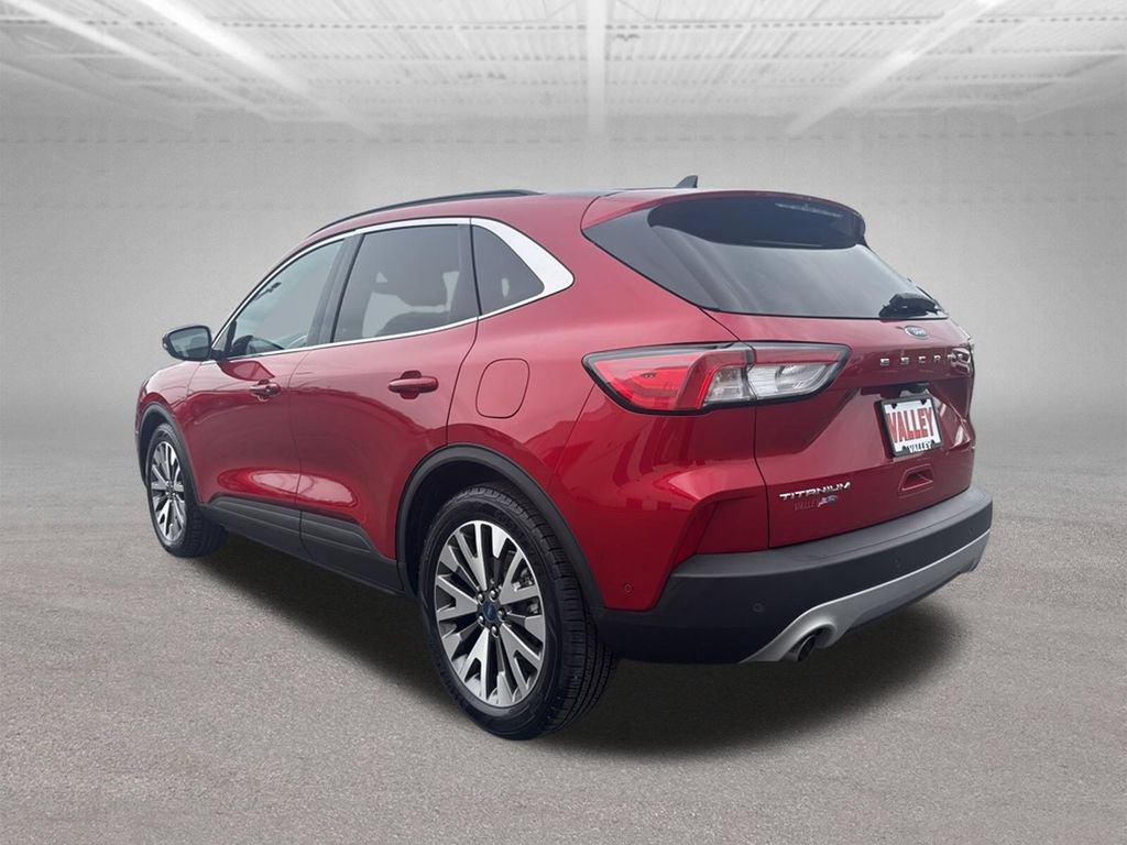 Certified 2020 Ford Escape Titanium w/ Titanium Premium Package 2.0 FWD image 15