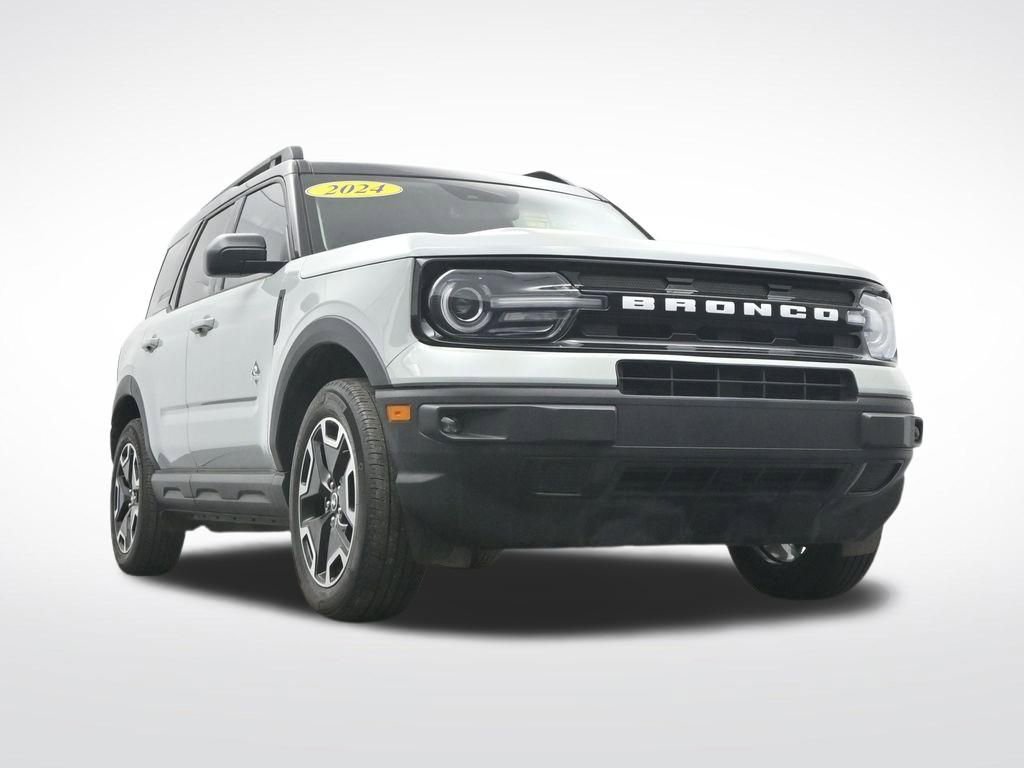 Certified 2024 Ford Bronco Sport Outer Banks AWD/4WD image 34