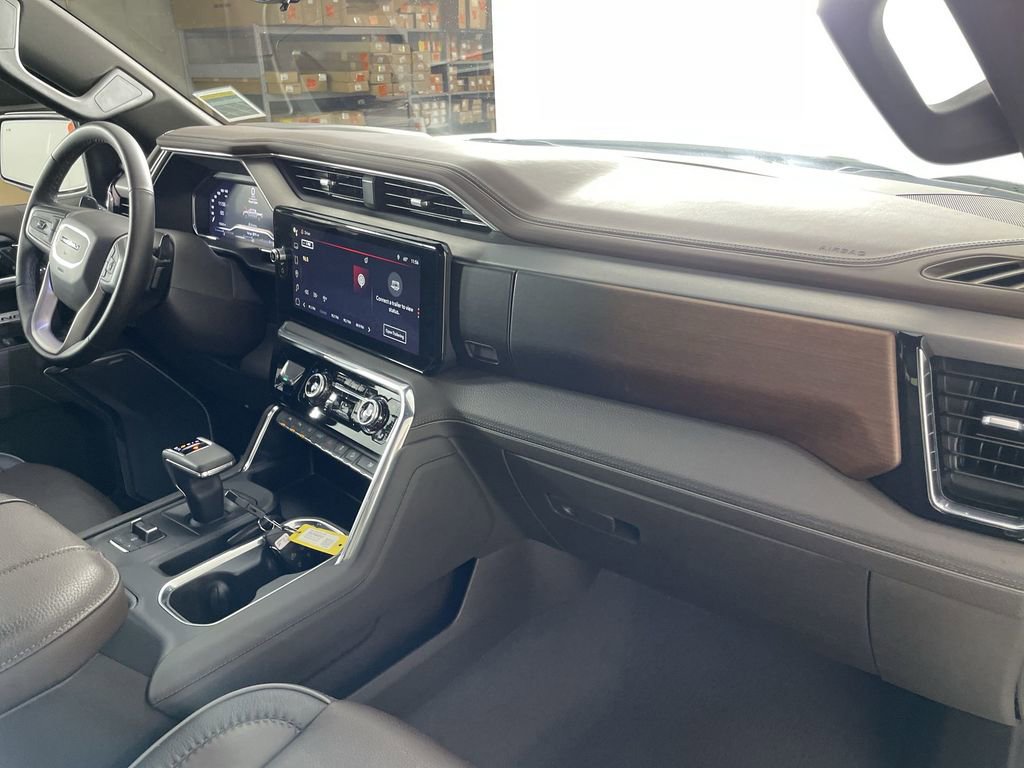 Used 2024 GMC Sierra 1500 Denali w/ Technology Package image 28