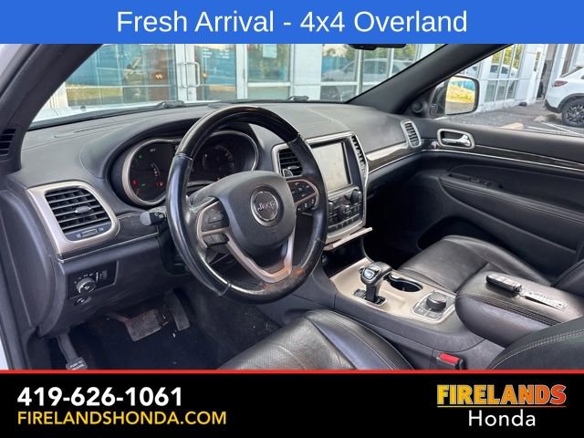 Used 2014 Jeep Grand Cherokee Overland w/ Advanced Technology Group AWD/4WD image 17
