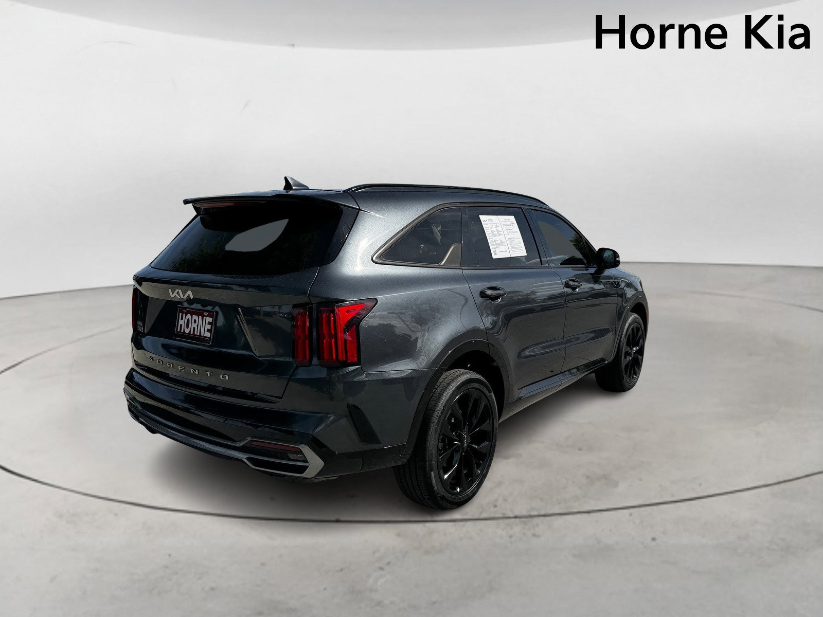 Certified 2022 Kia Sorento SX image 4