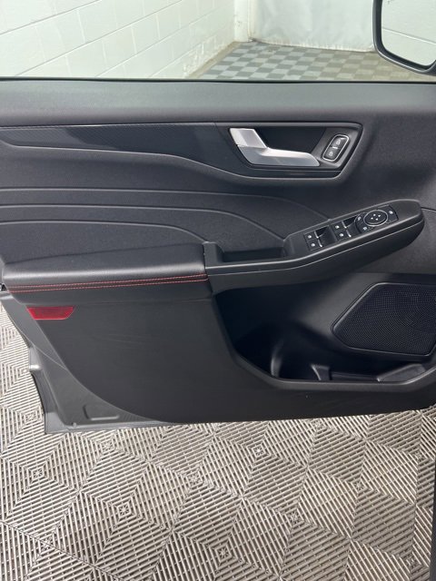 Used 2023 Ford Escape ST-Line Select w/ Tech Pack #1 image 8