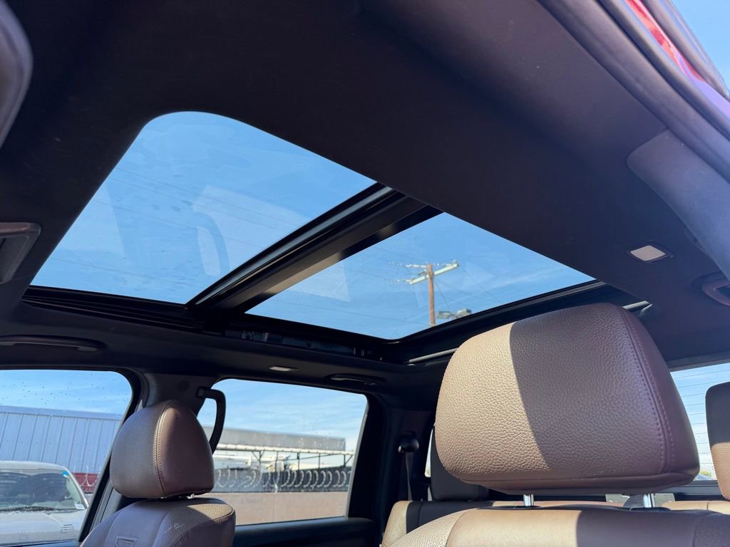 Used 2021 Nissan Titan Platinum Reserve w/ Moonroof Package image 17