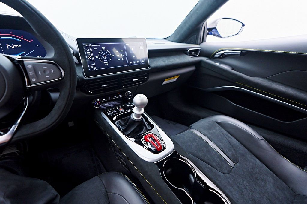 Used 2025 Lotus Emira RWD image 62