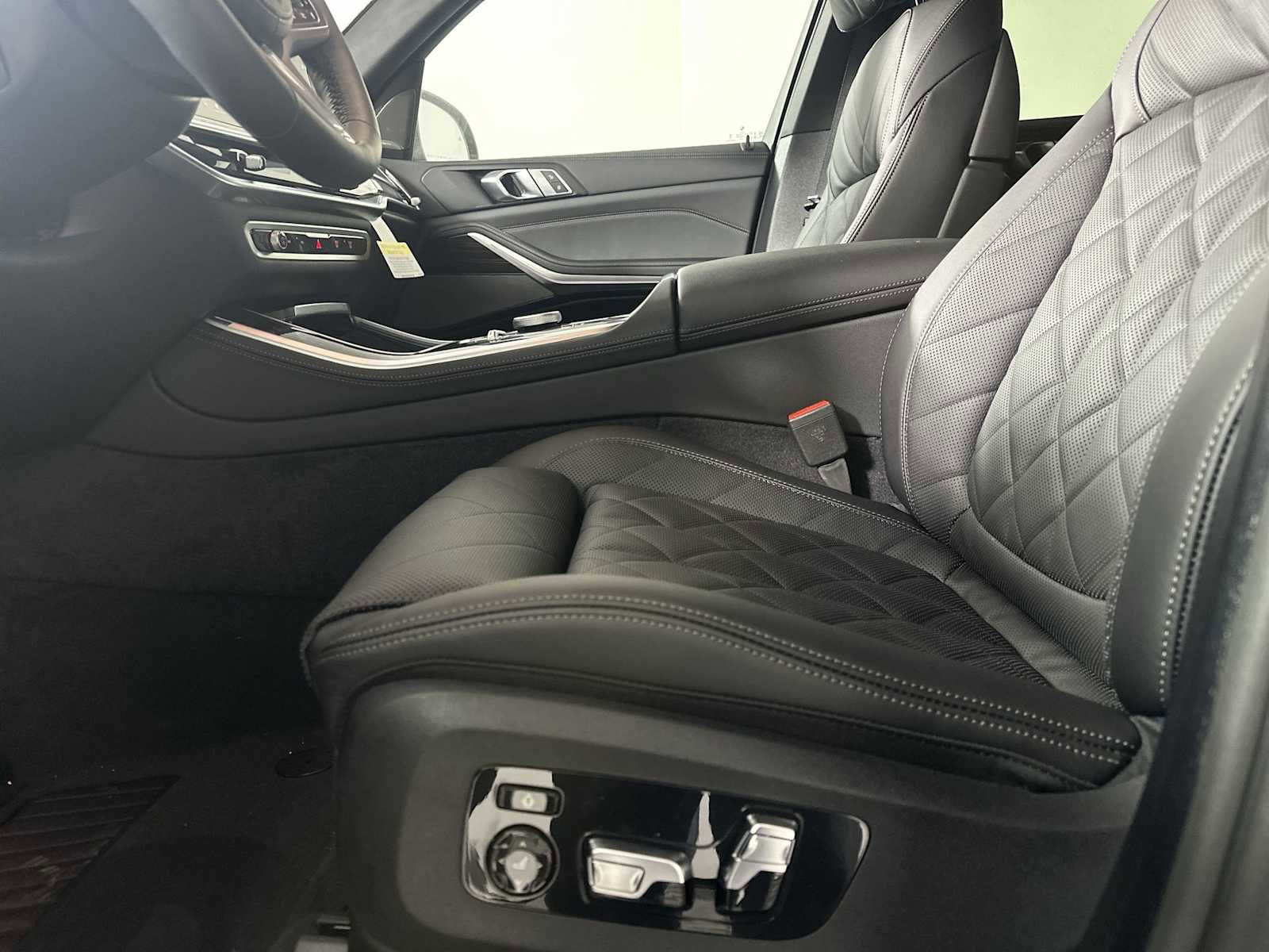 New 2026 BMW X5 xDrive40i image 12