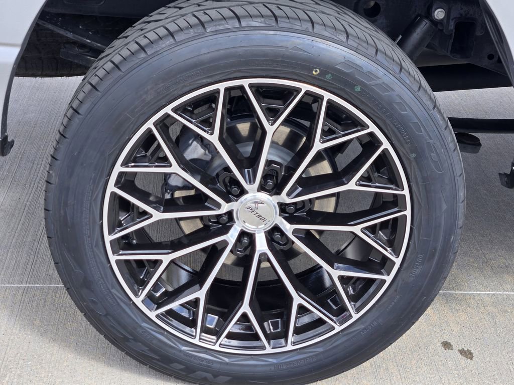 Used 2025 Ford F150 XL w/ Equipment Group 103A High image 10