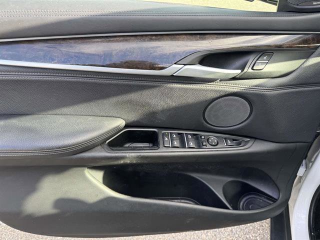 Used 2019 BMW X6 xDrive50i w/ Executive Package image 14