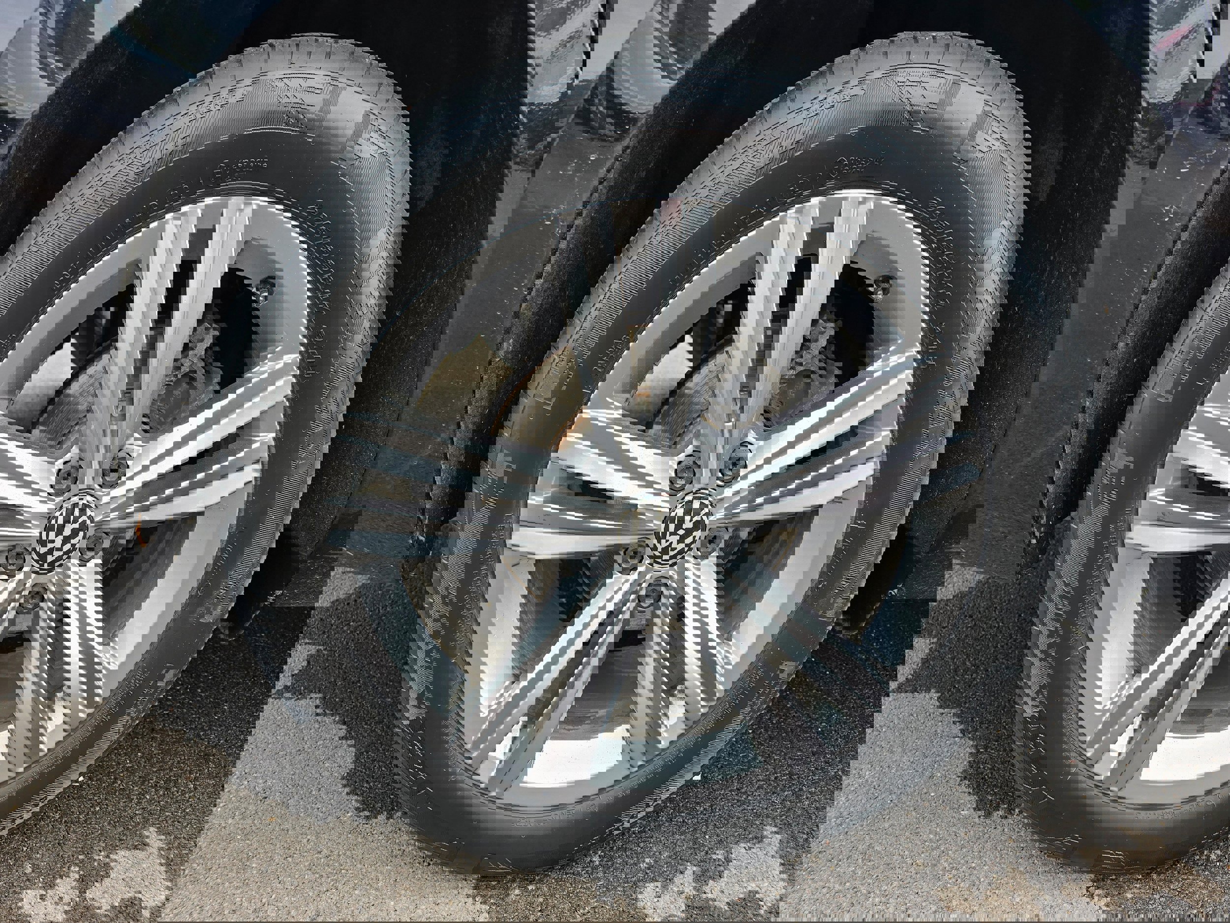 Certified 2023 Volkswagen Jetta SE image 12