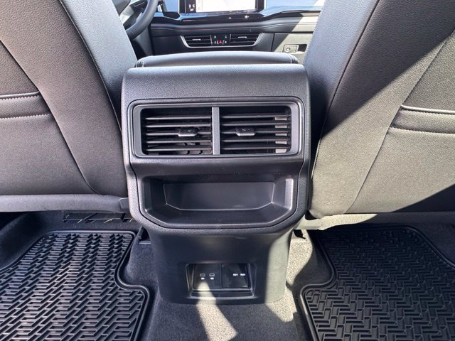 New 2026 Volkswagen Atlas Cross Sport SE AWD/4WD image 12