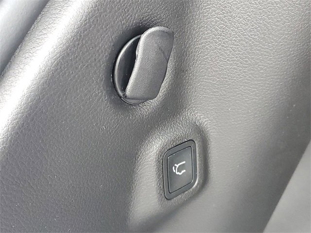 New 2026 Jeep Compass Limited w/ Sun, Sound & Navigation Group image 8