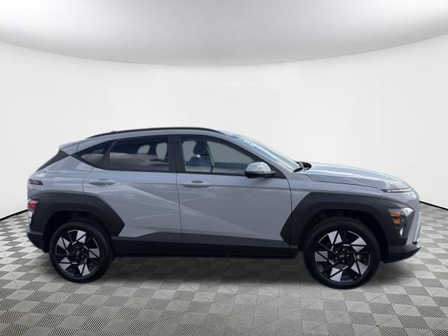 Used 2025 Hyundai Kona SEL image 7