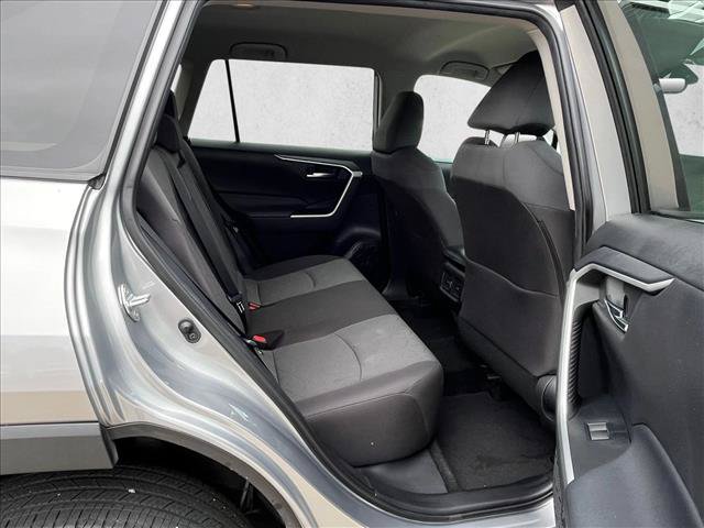 Certified 2021 Toyota RAV4 XLE w/ XLE Grade Weather Package AWD/4WD image 17