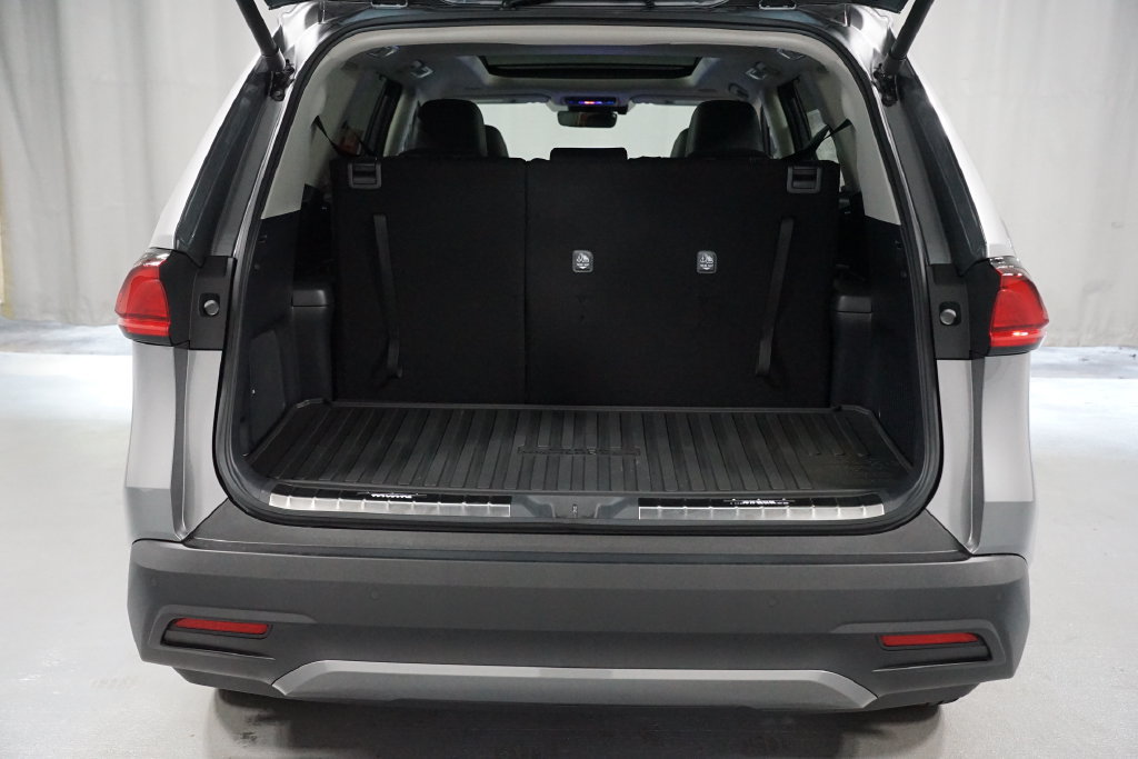 New 2026 Toyota Grand Highlander FWD image 38