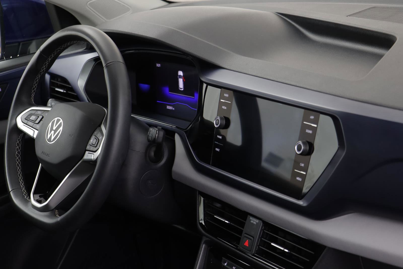 Used 2023 Volkswagen Taos SE image 20