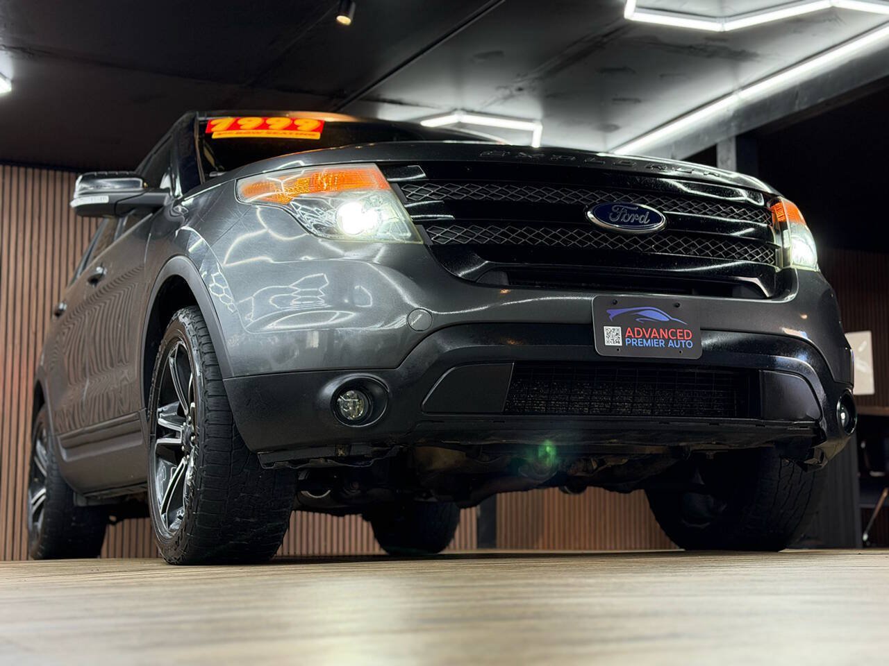Used 2015 Ford Explorer Sport w/ Equipment Group 401A AWD/4WD image 3