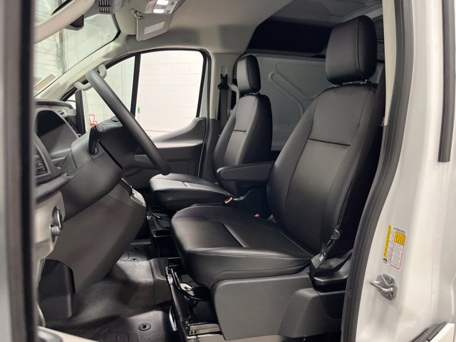 New 2026 Ford Transit 250 Low Roof RWD image 7