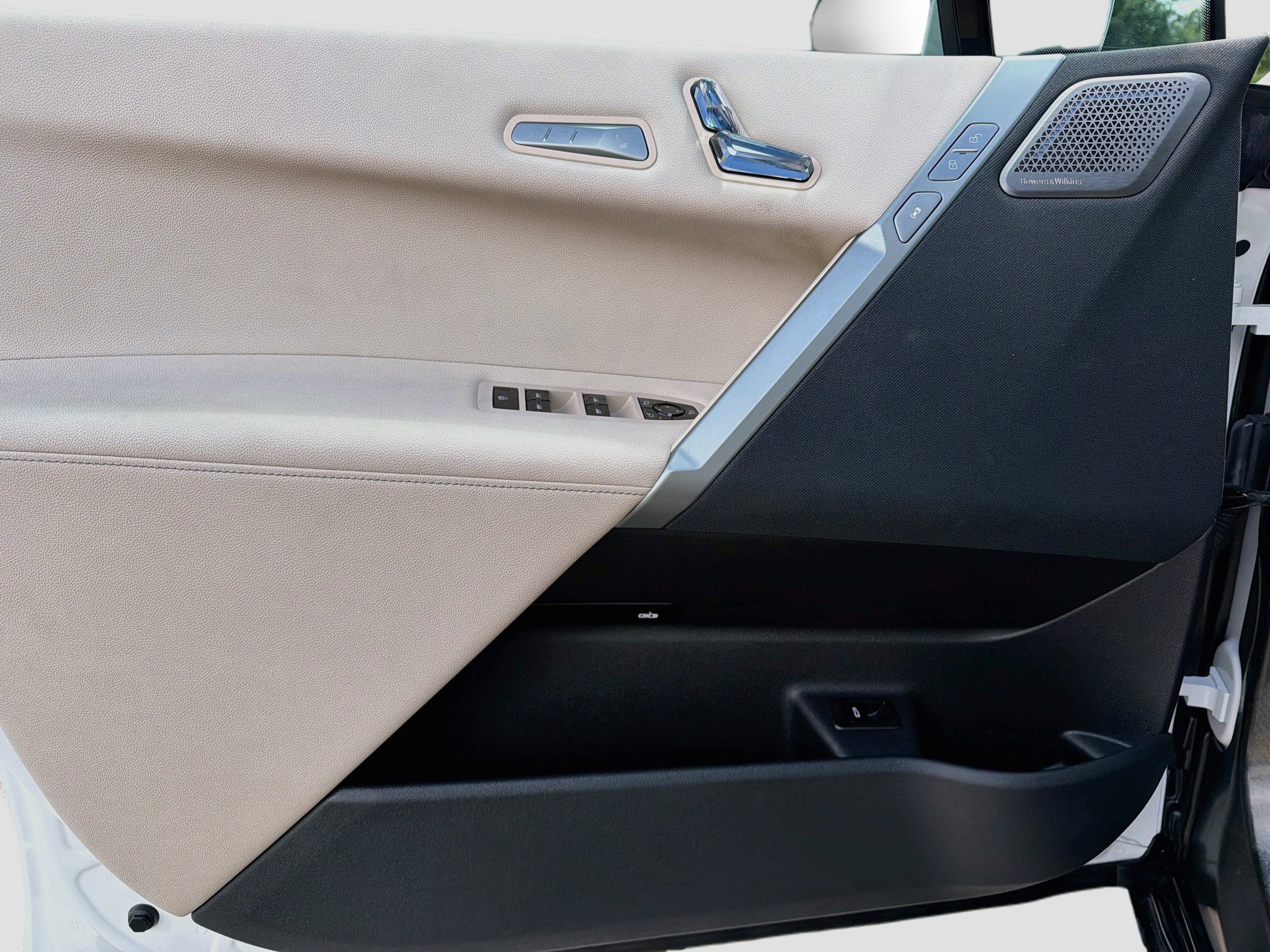 Used 2025 BMW iX M60 AWD/4WD image 23
