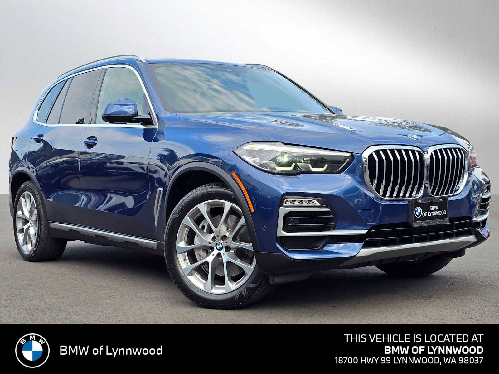Used 2021 BMW X5 xDrive45e w/ Premium Package image 1