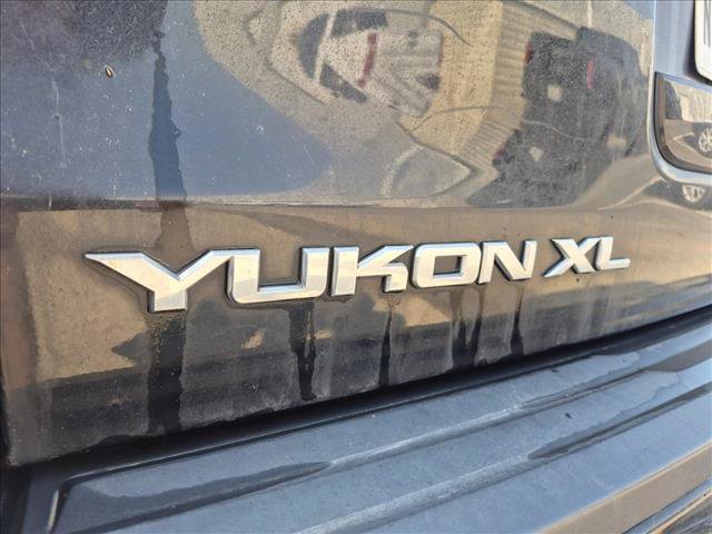 Used 2020 GMC Yukon XL SLT w/ Open Road Package AWD/4WD image 13
