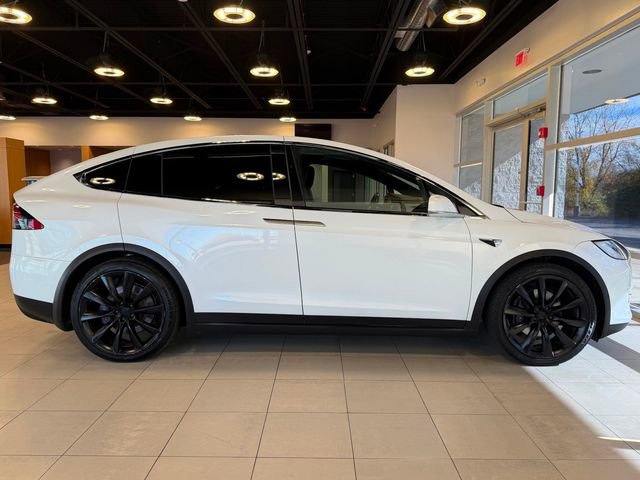 Used 2021 Tesla Model X Long Range image 16