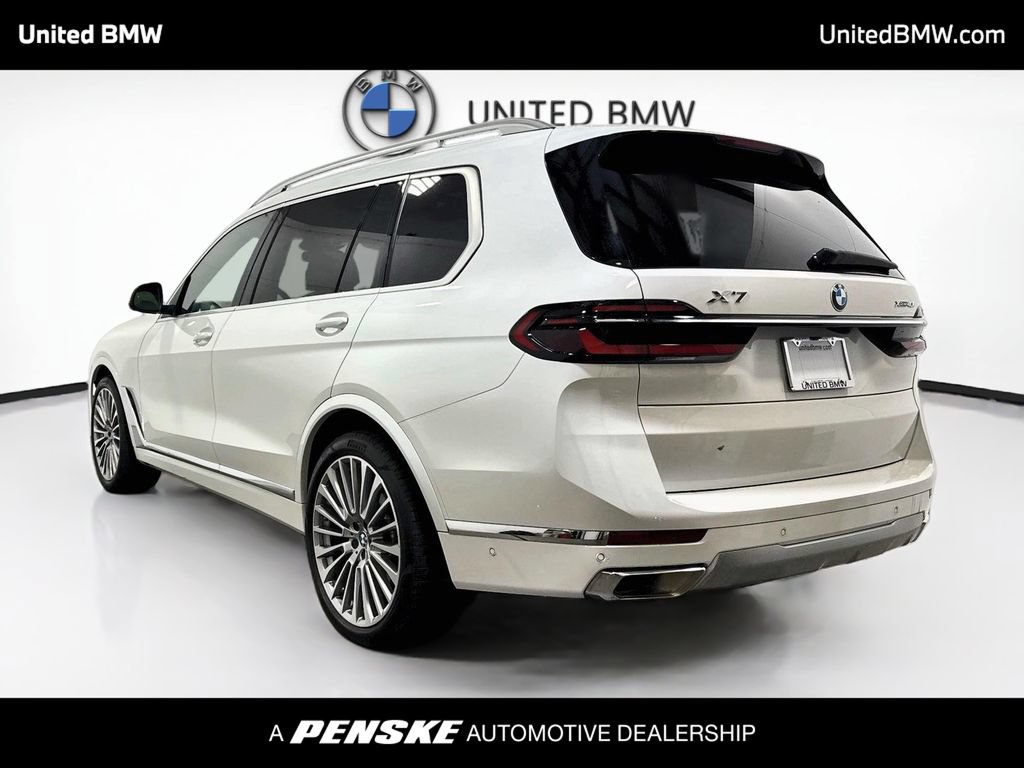 Certified 2025 BMW X7 xDrive40i w/ Parking Assistance Package AWD/4WD image 7
