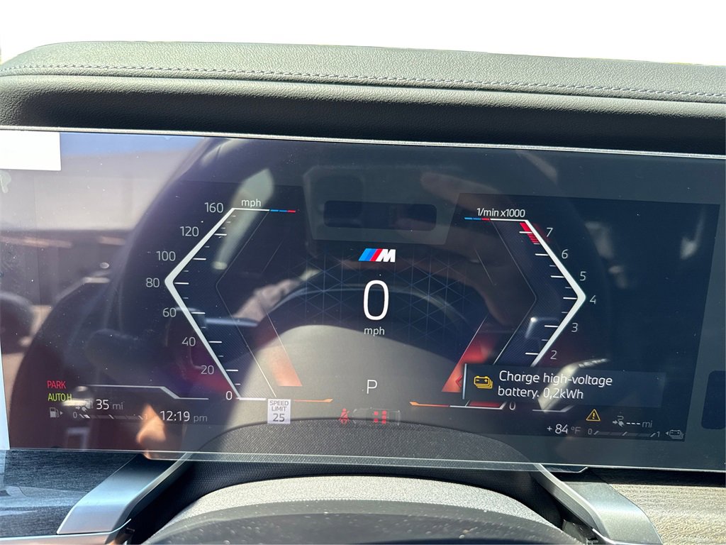 New 2026 BMW 750e xDrive image 22