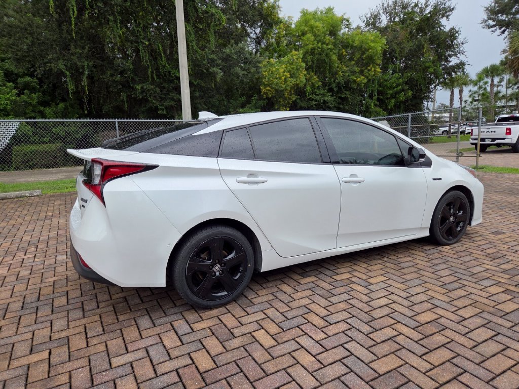 Used 2021 Toyota Prius FWD image 11
