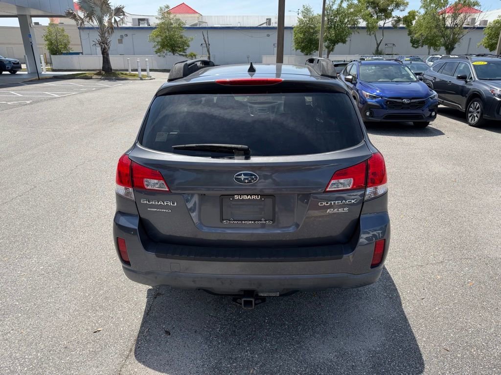 Used 2014 Subaru Outback 2.5i Premium AWD/4WD image 6