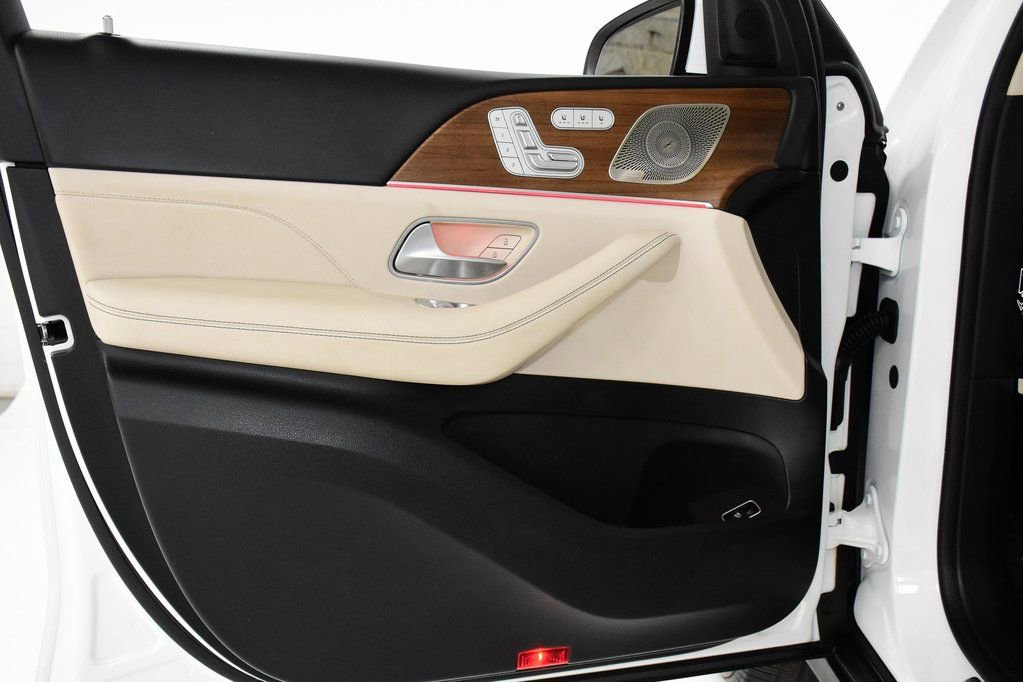 Used 2024 Mercedes-Benz GLE 450 4MATIC image 7