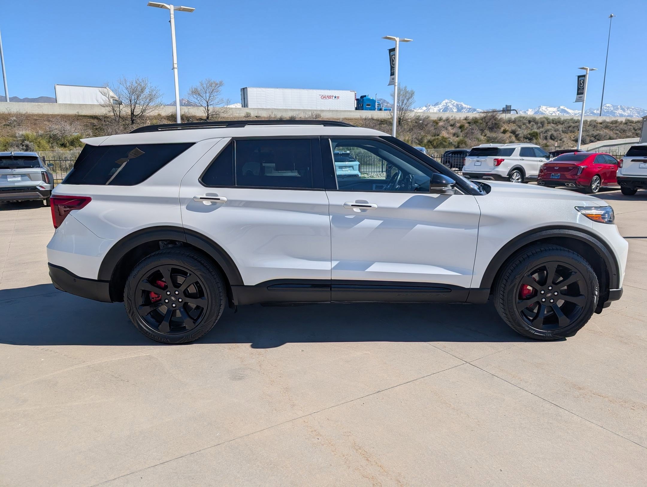 Used 2022 Ford Explorer ST w/ Equipment Group 401A image 7