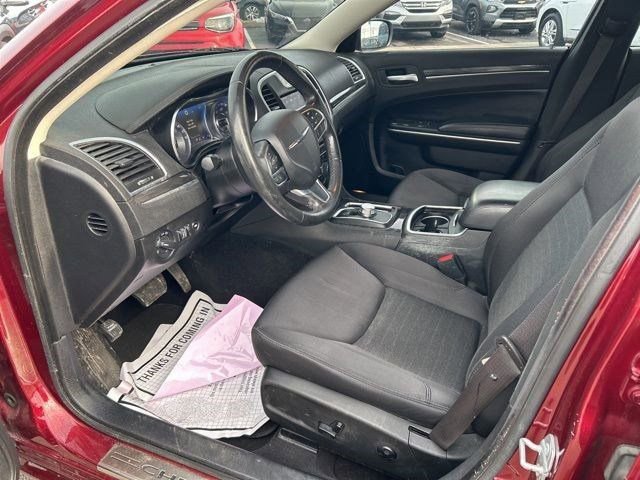 Used 2019 Chrysler 300 Touring w/ Sport Appearance Package image 11