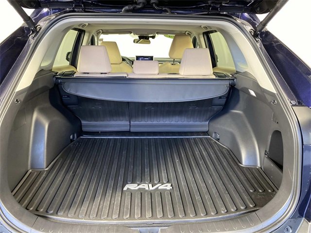 Used 2024 Toyota RAV4 XLE image 8