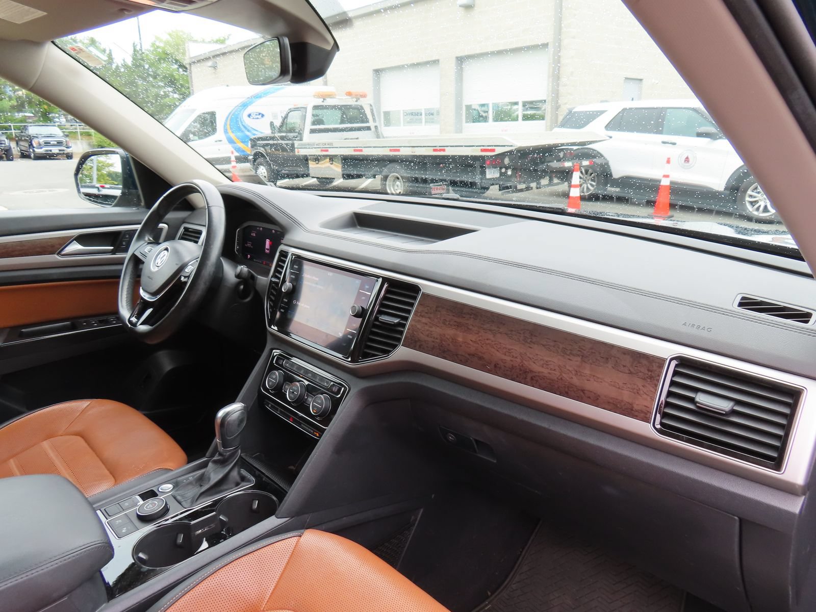 Used 2019 Volkswagen Atlas SEL Premium AWD/4WD image 18