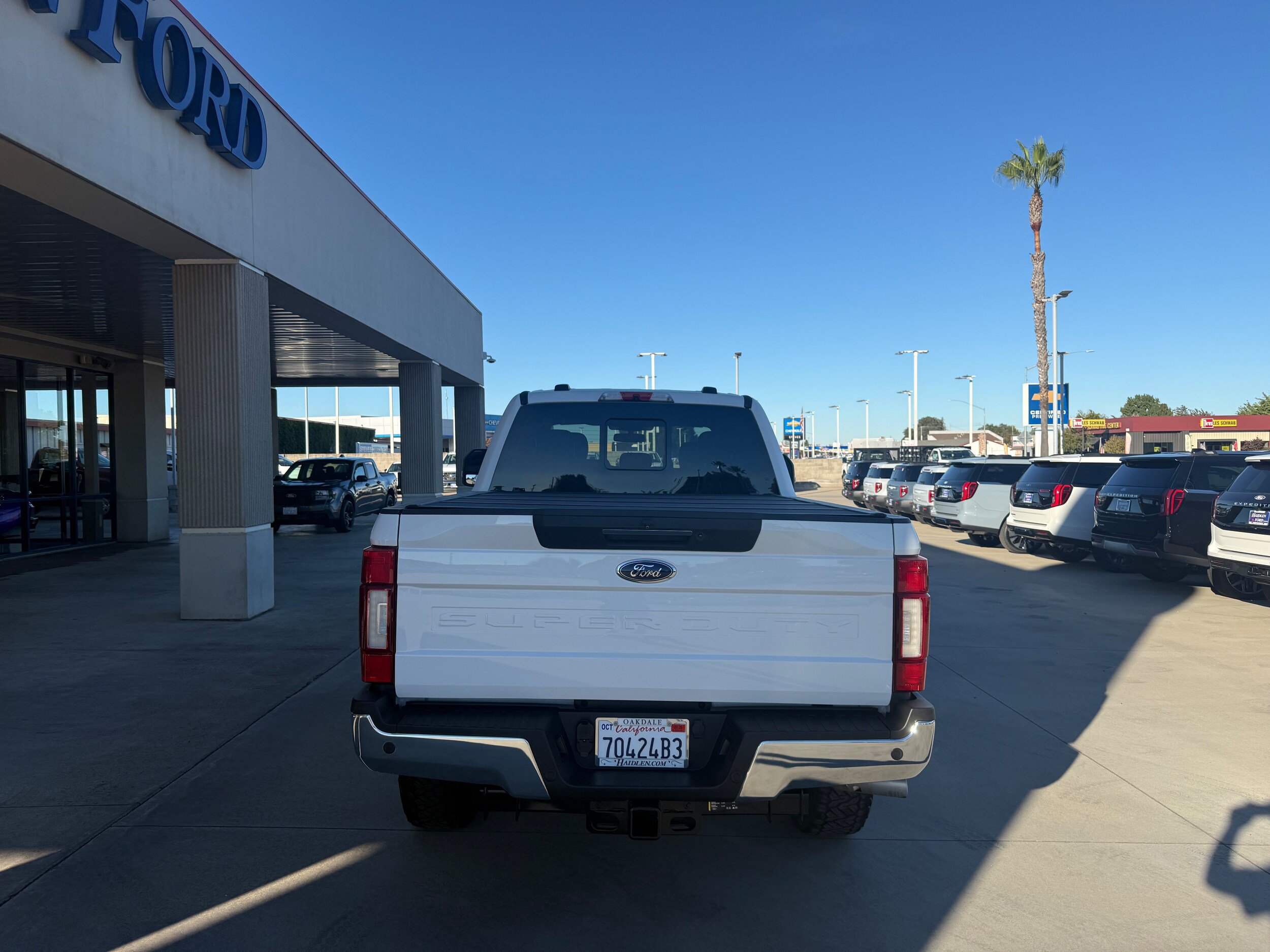 Certified 2020 Ford F350 Lariat w/ Lariat Ultimate Package AWD/4WD image 6