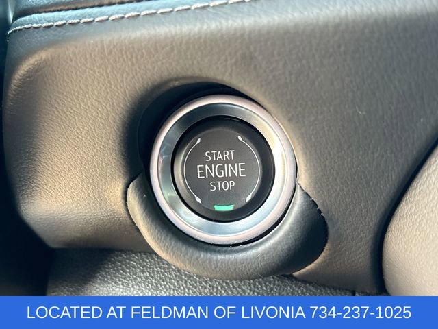 Certified 2025 Chevrolet Suburban Z71 w/ Comfort Package AWD/4WD image 17