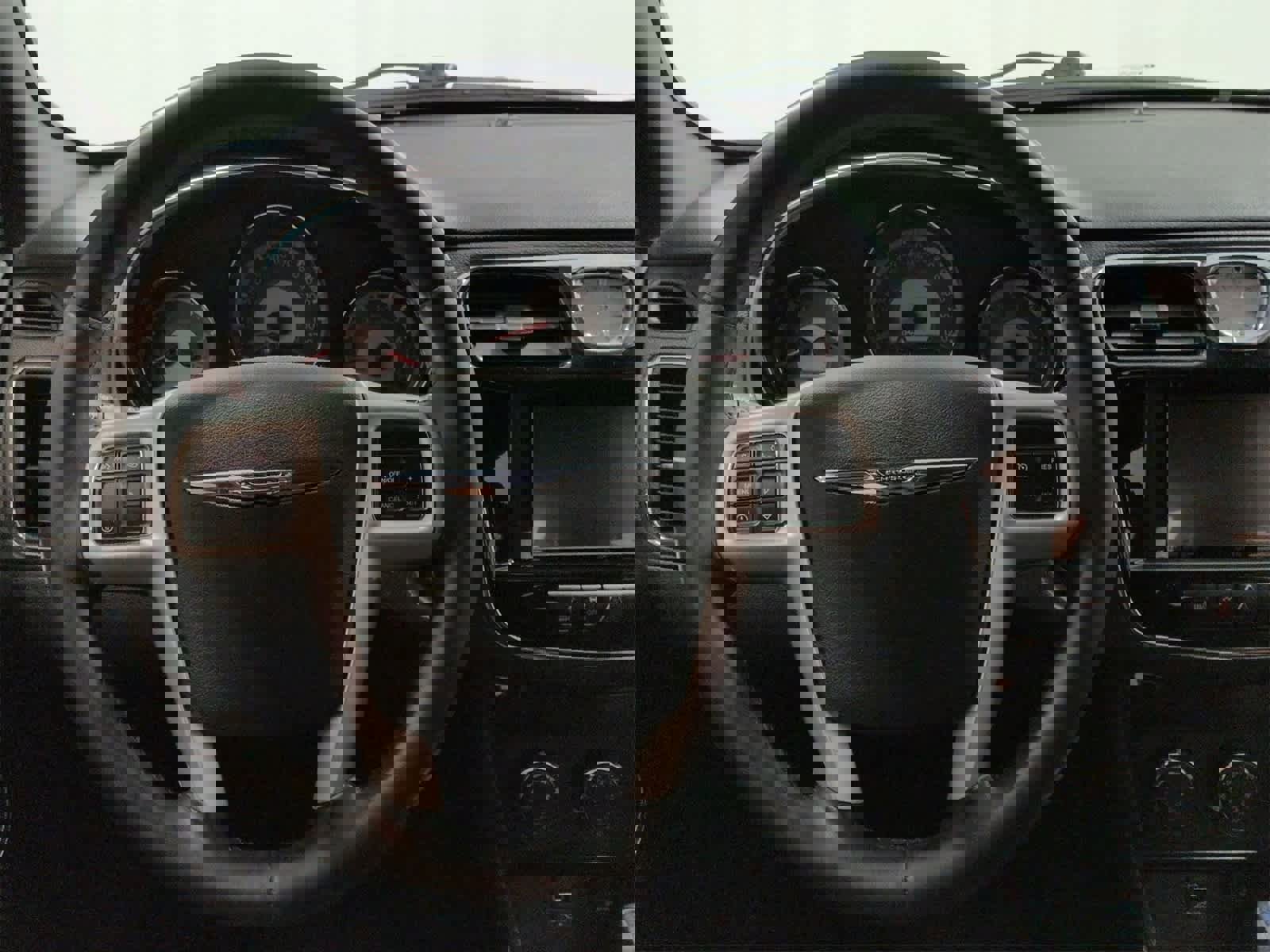 Used 2013 Chrysler 200 Limited image 23