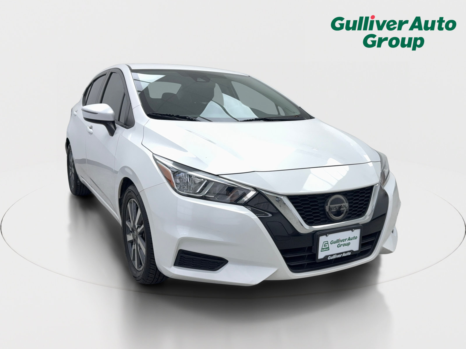 Used 2020 Nissan Versa SV FWD image 13