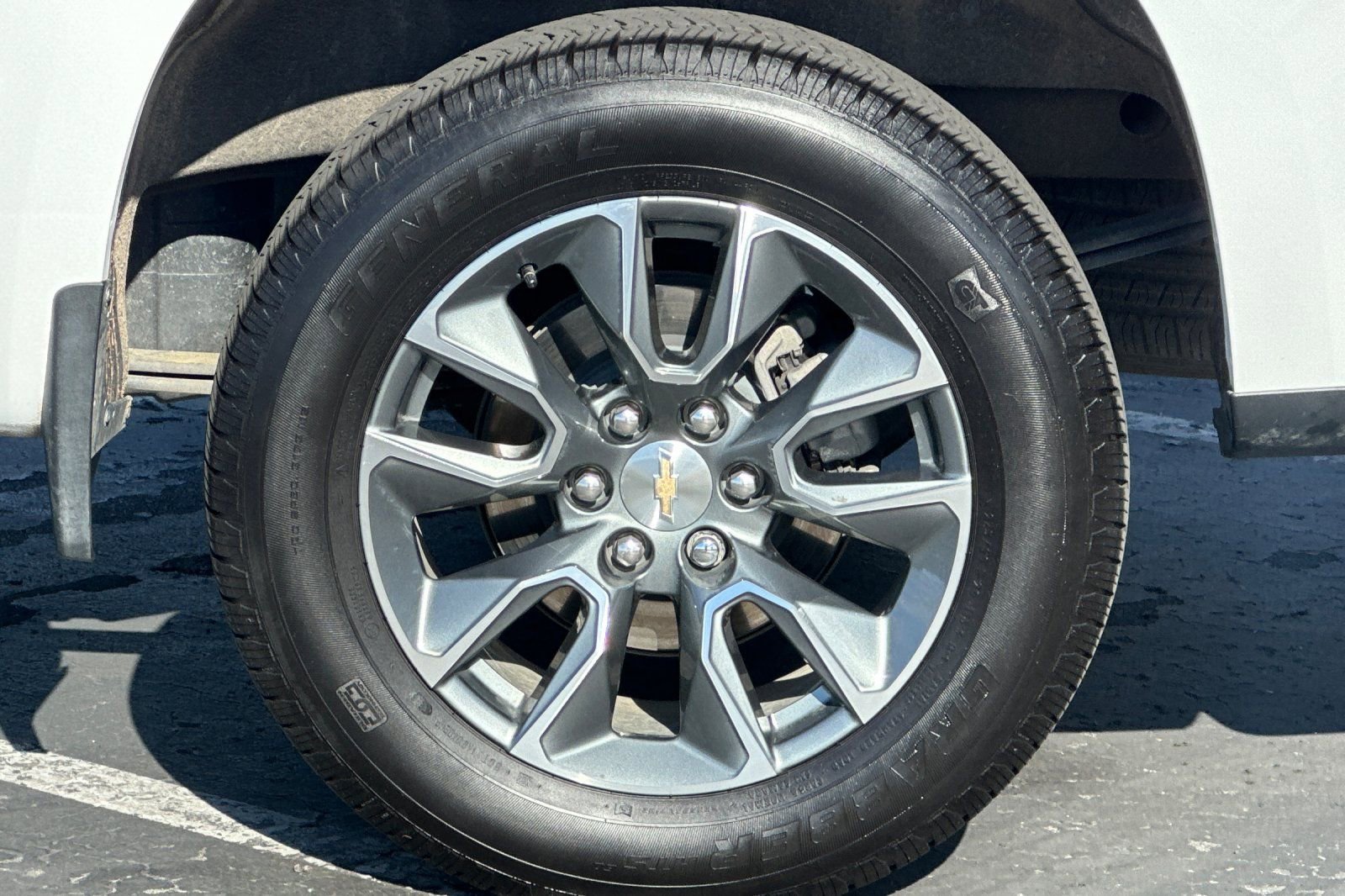 Used 2026 Chevrolet Silverado 1500 LT w/ All Star Edition Plus image 45