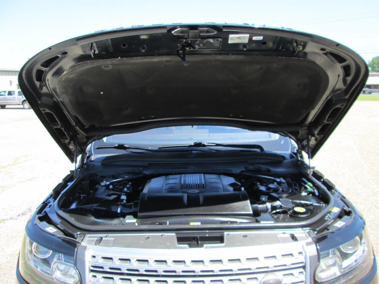 Used 2016 Land Rover Range Rover Supercharged AWD/4WD image 74