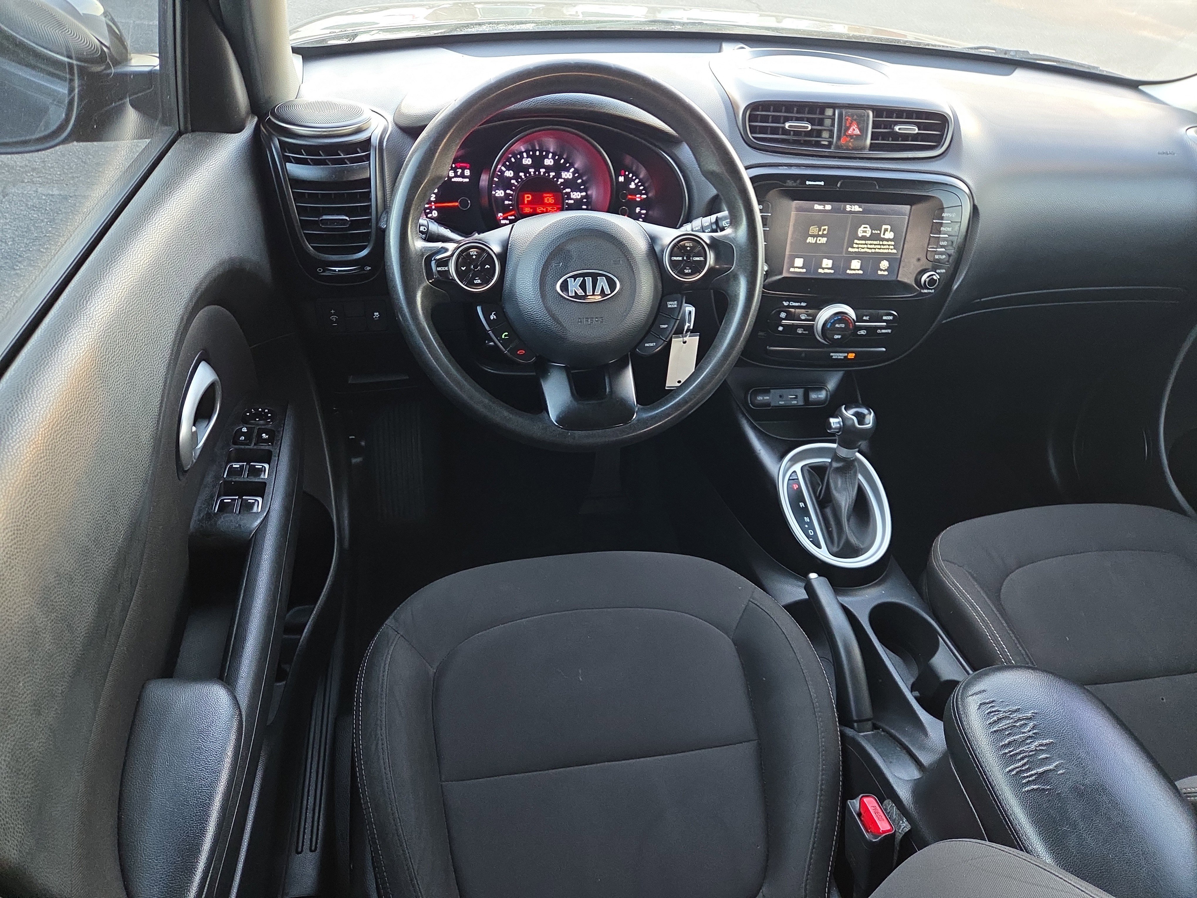 Used 2018 Kia Soul w/ Convenience Package image 13