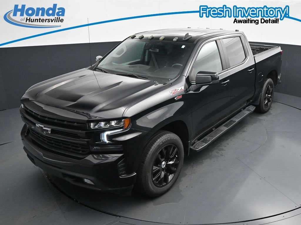 Used 2021 Chevrolet Silverado 1500 RST w/ Convenience Package II AWD/4WD image 16