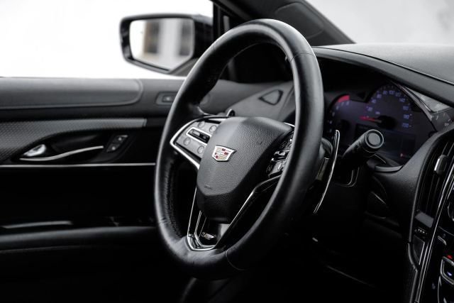 Used 2017 Cadillac ATS V w/ Luxury Package image 19