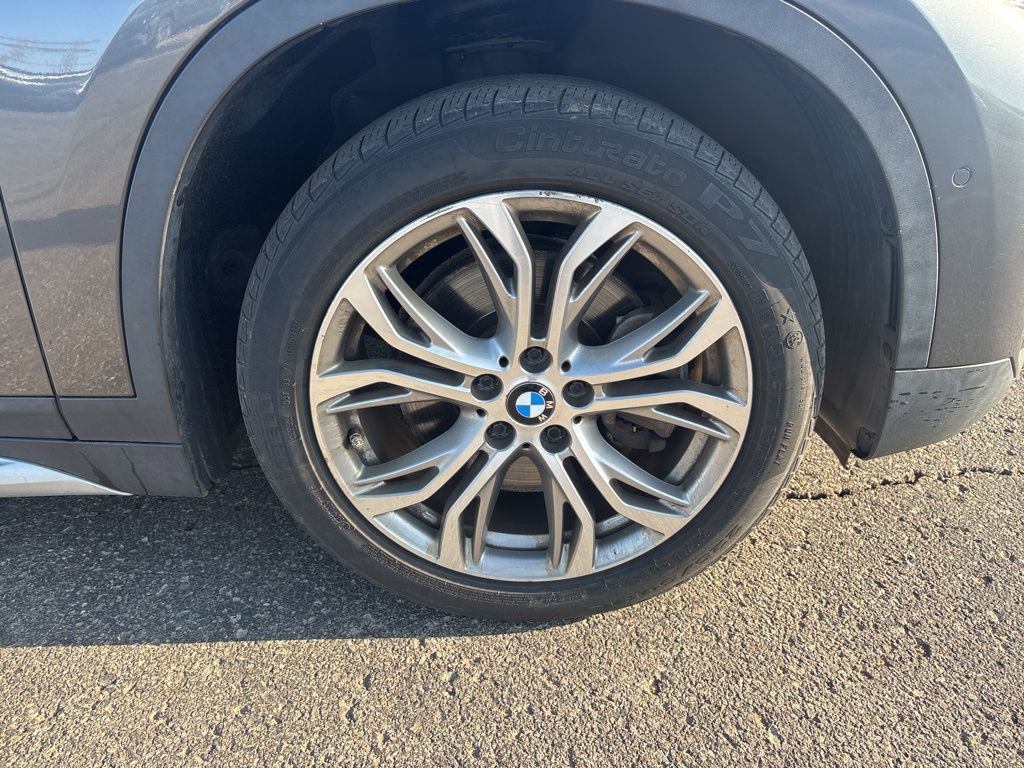 Used 2017 BMW X1 xDrive28i image 4