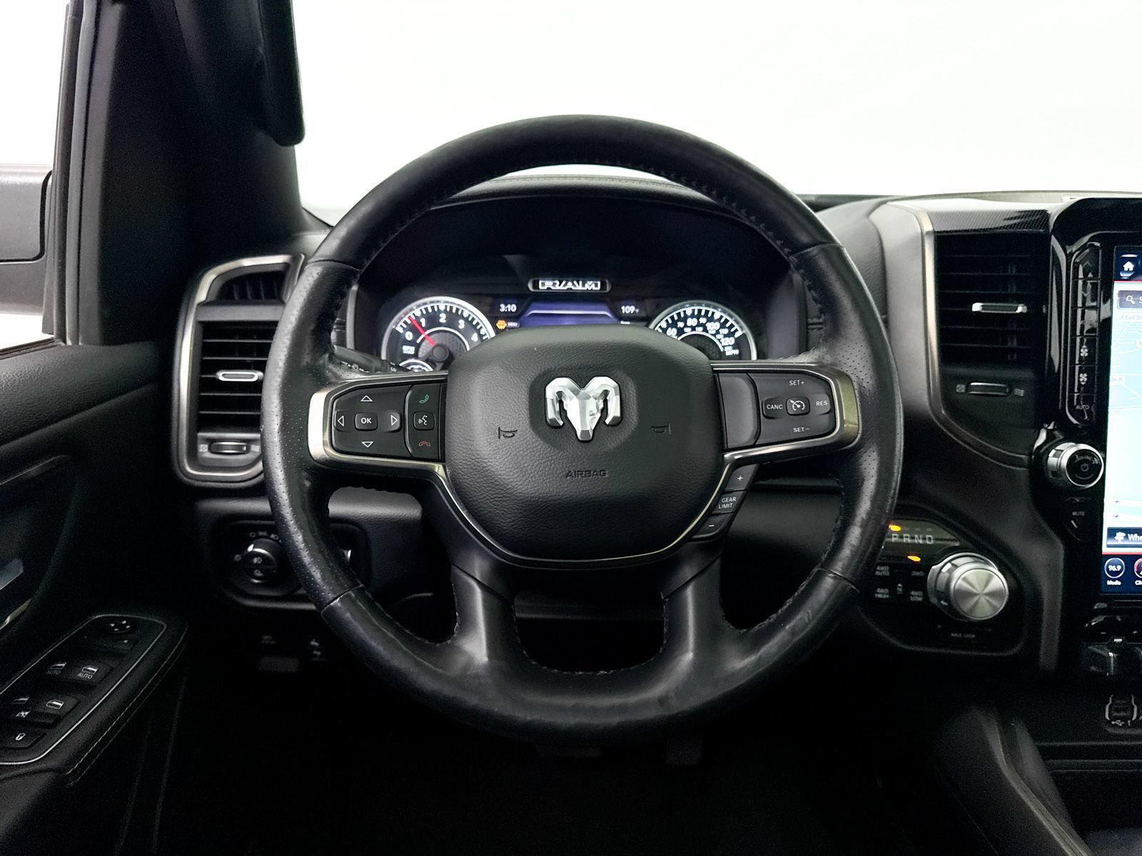 Used 2020 RAM 1500 Sport w/ Level 2 Equipment Goup w/2_L AWD/4WD image 30