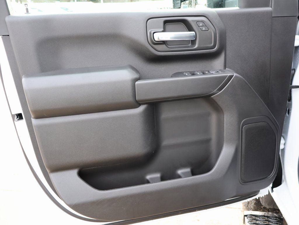 New 2026 Chevrolet Silverado 2500 Custom w/ Custom Convenience Package image 12