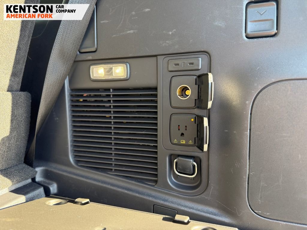 Used 2025 Ford Expedition Active image 45